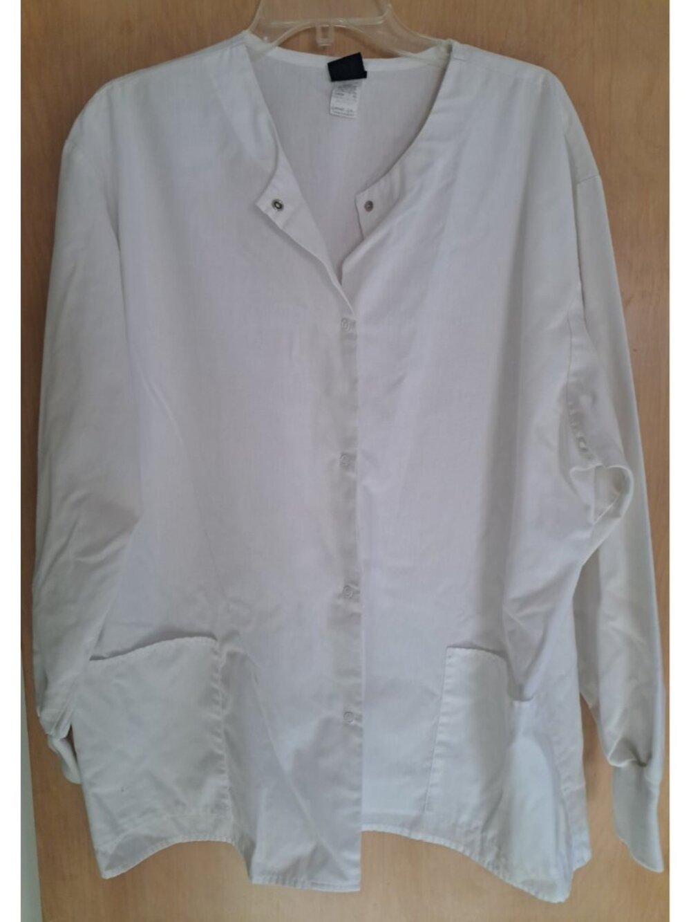 Barco White Nurse Lab Coat Womens XL Snap Front Scrub Top Jacket Coat Pockets